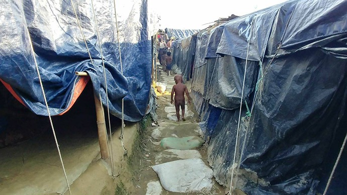 Boy in the camp Rohingya