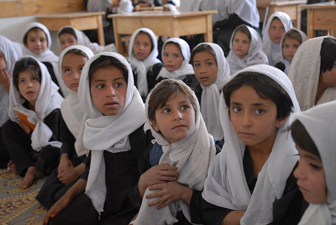 Afghan children in classroom