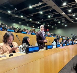 Posing for camera at UN